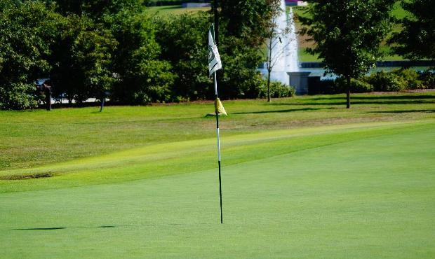 Stahlhuth Places Third Among Ninety-Four Golfers at Dubuque Invite
