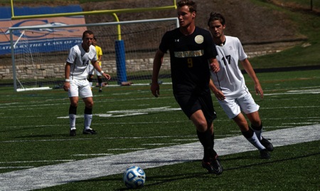 Men's Soccer earns first SLIAC victory of 2015