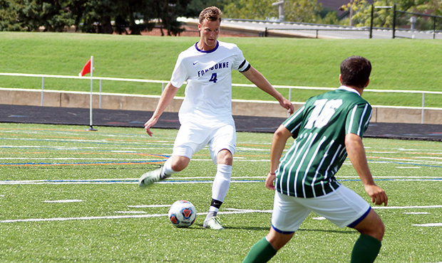 Shutout lifts Griffins to 2-1 in SLIAC play