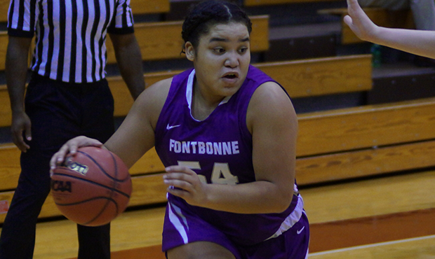 Women's basketball rolls over Greenville in huge conference victory