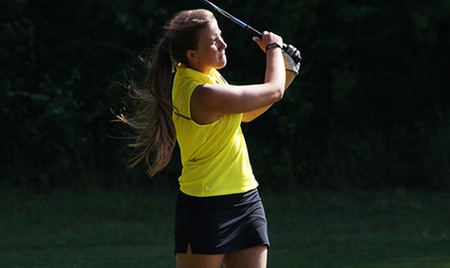 Vandervort leads women's golf at Monmouth Fighting Scots Invite