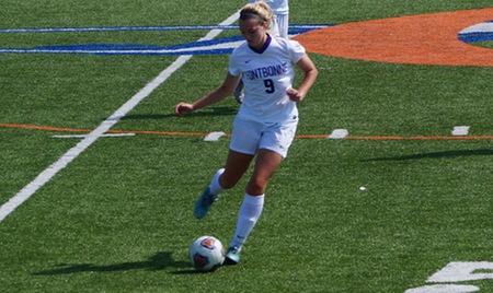 Women's Soccer Hosts Coe And Cornell This Weekend