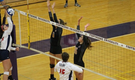Women's Volleyball Drops The Blue City Finale Against Rhodes