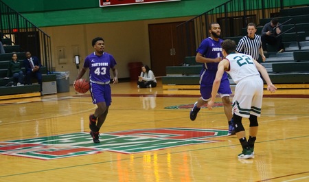 Griffins Struggle From The Line Against Greenville; Panthers And Griffins Combine For NCAA Division III Record In Rebounds
