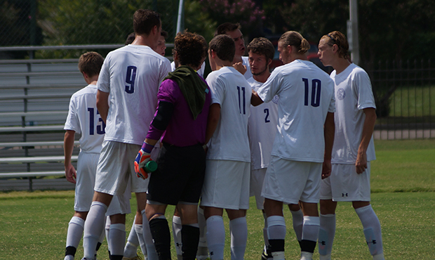 Men's Soccer clinches fourth seed in SLIAC Tournament