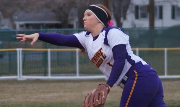 Outstanding pitching and offense leads to sweep over Eureka