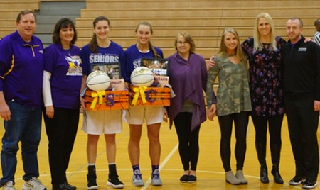 Women's Basketball Wins Its Third In A Row On Senior Day Against Iowa Wesleyan