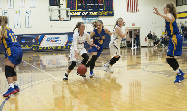 Women's Basketball Falls Short In Comeback Attempt Against Spalding In The SLIAC Semifinals